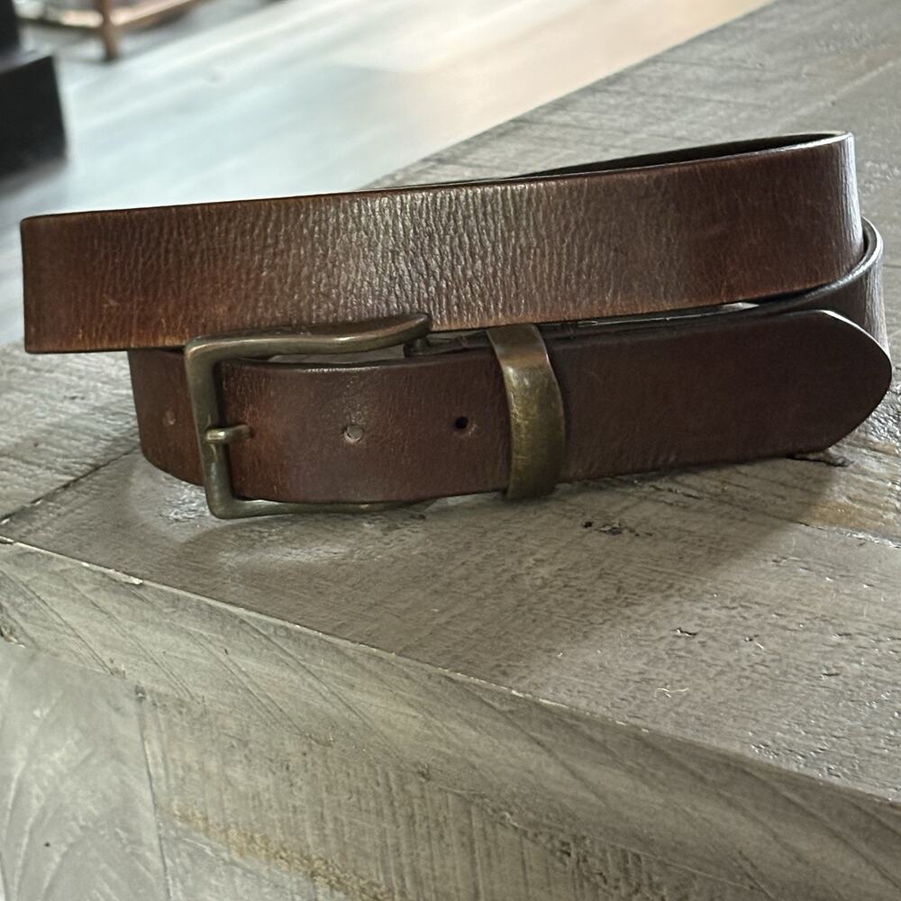J. Campbell Men’s Distressed Brown Leather Belt Brass Tone Buckle Size 38